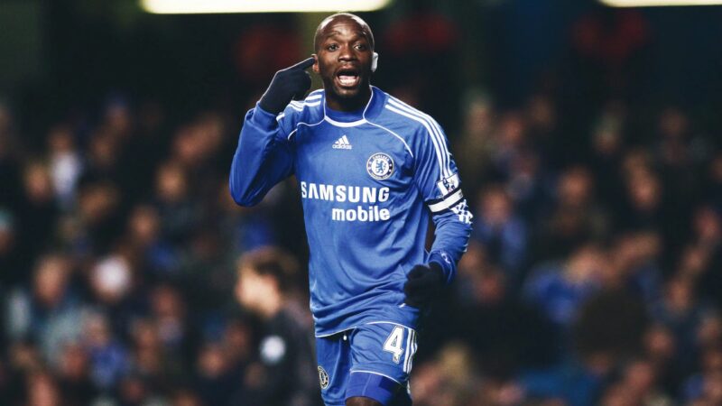 DM Trong Bóng Đá Là Gì? Nhiệm Vụ, Kỹ Năng Và Yêu Cầu Chiến Thuật